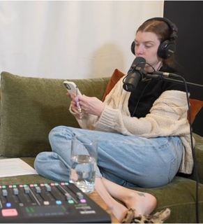 Erin Gilfoy feet photo 10