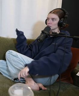 Erin Gilfoy feet photo 10