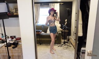 Erin Gilfoy feet photo 8