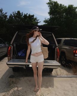 Erin Gilfoy feet photo 1