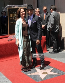 Erin Gray feet photo thumbnail
