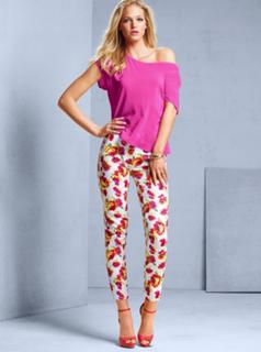 Erin Heatherton feet photo thumbnail