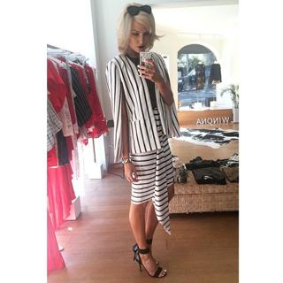 Erin Holland feet photo 8