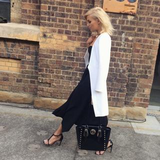 Erin Holland feet photo 8