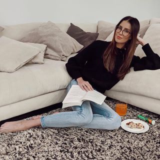 Erin Holland feet photo 5