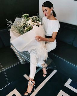 Erin Holland feet photo 1