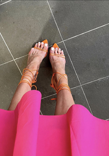 Erin Holland feet photo 9