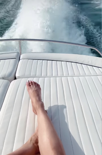 Erin Holland feet photo 15