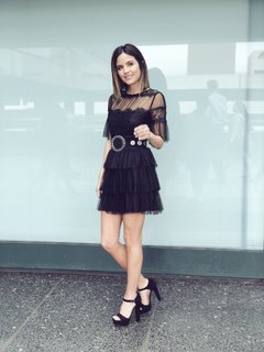Erin Lim feet photo thumbnail