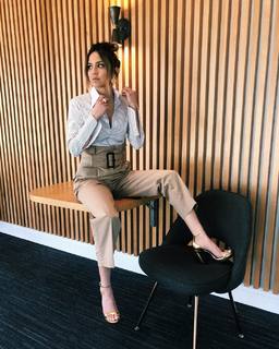 Erin Lim feet photo thumbnail
