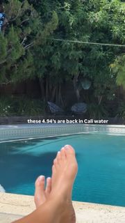 Erin Lim feet photo thumbnail