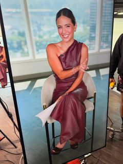 Erin Lim feet photo thumbnail