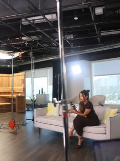 Erin Lim feet photo thumbnail