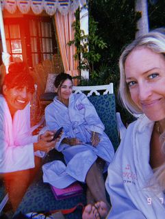 Erin Lim feet photo thumbnail