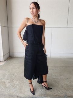 Erin Lim feet photo thumbnail