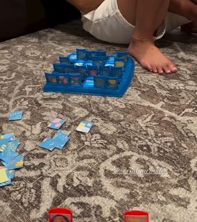 Erin Lim feet photo 2