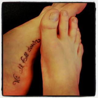 Erin Marie Hogan feet photo 19