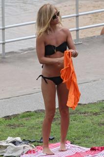 Erin McNaught feet photo 6