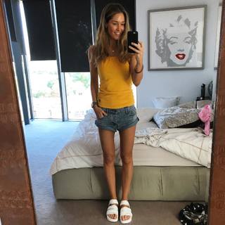 Erin McNaught feet photo 8