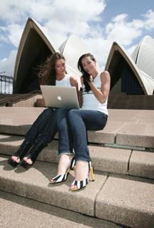 Erin McNaught feet photo 15