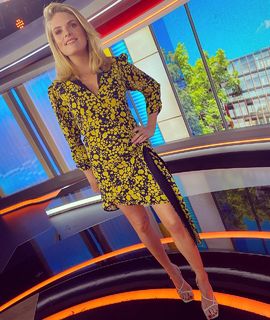 Erin Molan feet photo 11