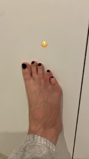 Erin Molan feet photo 20