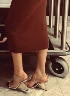 Erin Molan feet photo 8