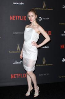 Erin Moriarty feet photo thumbnail