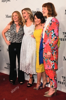 Erin Moriarty feet photo thumbnail