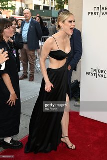 Erin Moriarty feet photo thumbnail
