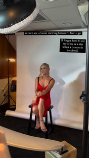 Erin Moriarty feet photo thumbnail