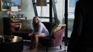 Erin Richards feet photo thumbnail