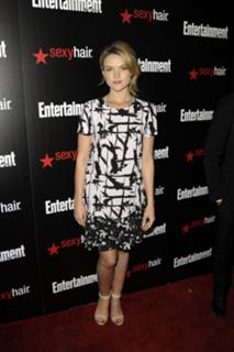 Erin Richards feet photo thumbnail