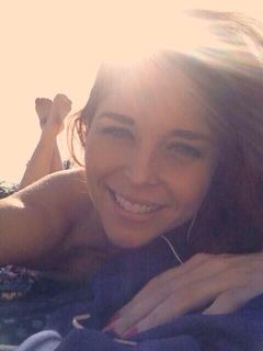 Erin Robinson feet photo 4