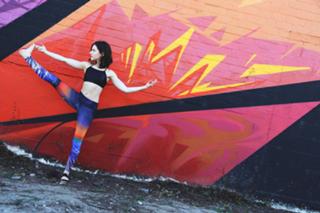 Erin Sanders feet photo thumbnail