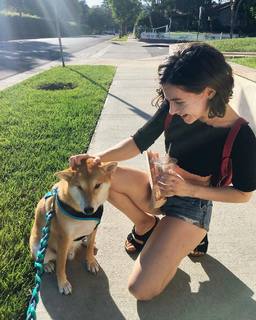 Erin Sanders feet photo thumbnail