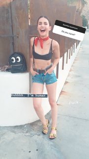 Erin Sanders feet photo thumbnail