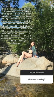 Erin Sanders feet photo thumbnail