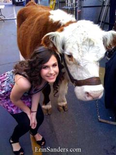 Erin Sanders feet photo thumbnail