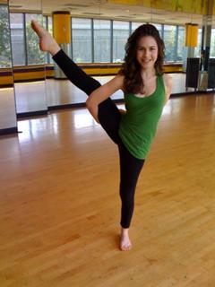 Erin Sanders feet photo thumbnail