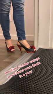 Erin Schaut feet photo 14