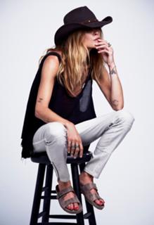 Erin Wasson feet photo 11