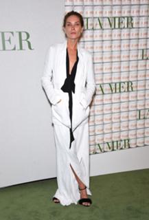 Erin Wasson feet photo 1