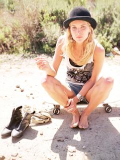 Erin Wasson feet photo 1