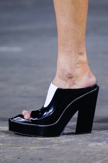 Erin Wasson feet photo 19