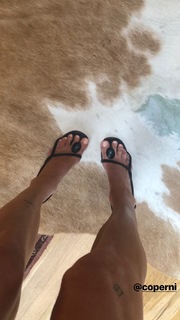 Erin Wasson feet photo 19