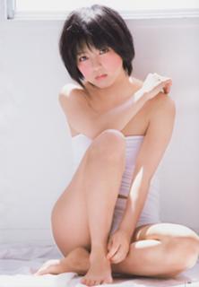 Erina Mano feet photo 8