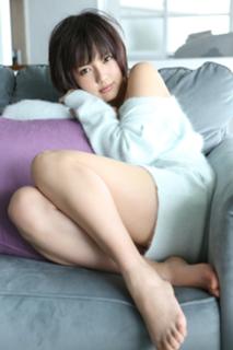 Erina Mano feet photo 8