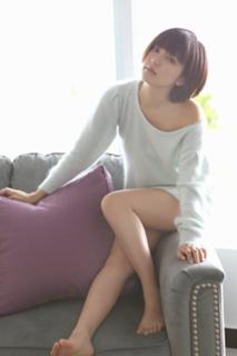 Erina Mano feet photo 7