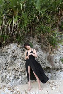 Erina Mano feet photo 1